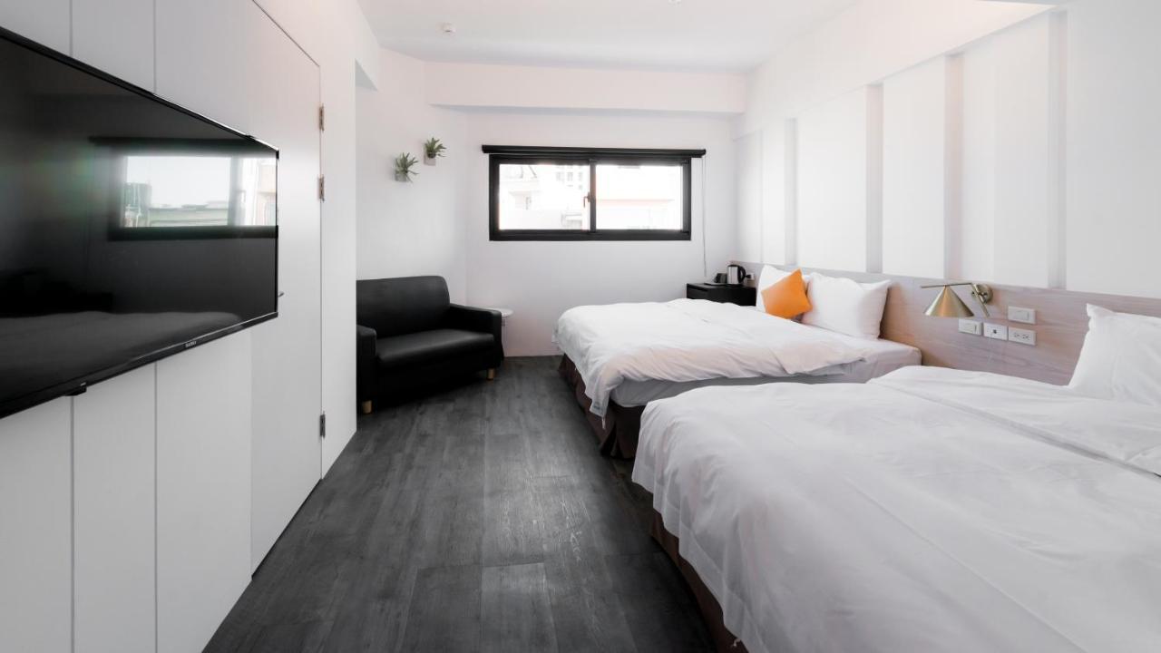 Wountain Hotel Kota Hualien Bagian luar foto